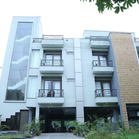 Royal Residence On Sohna Road Delhi  Extérieur photo