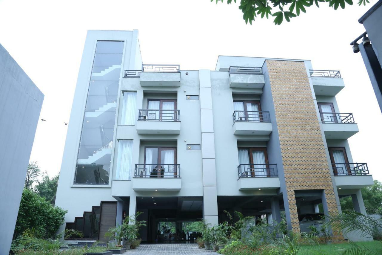 Royal Residence On Sohna Road Delhi  Extérieur photo